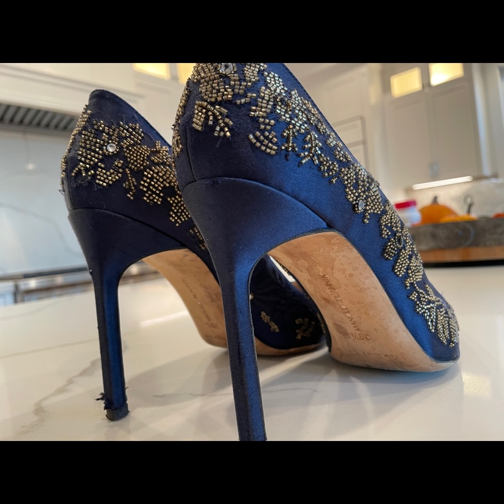Blue Manolo - Picture 4 of 12